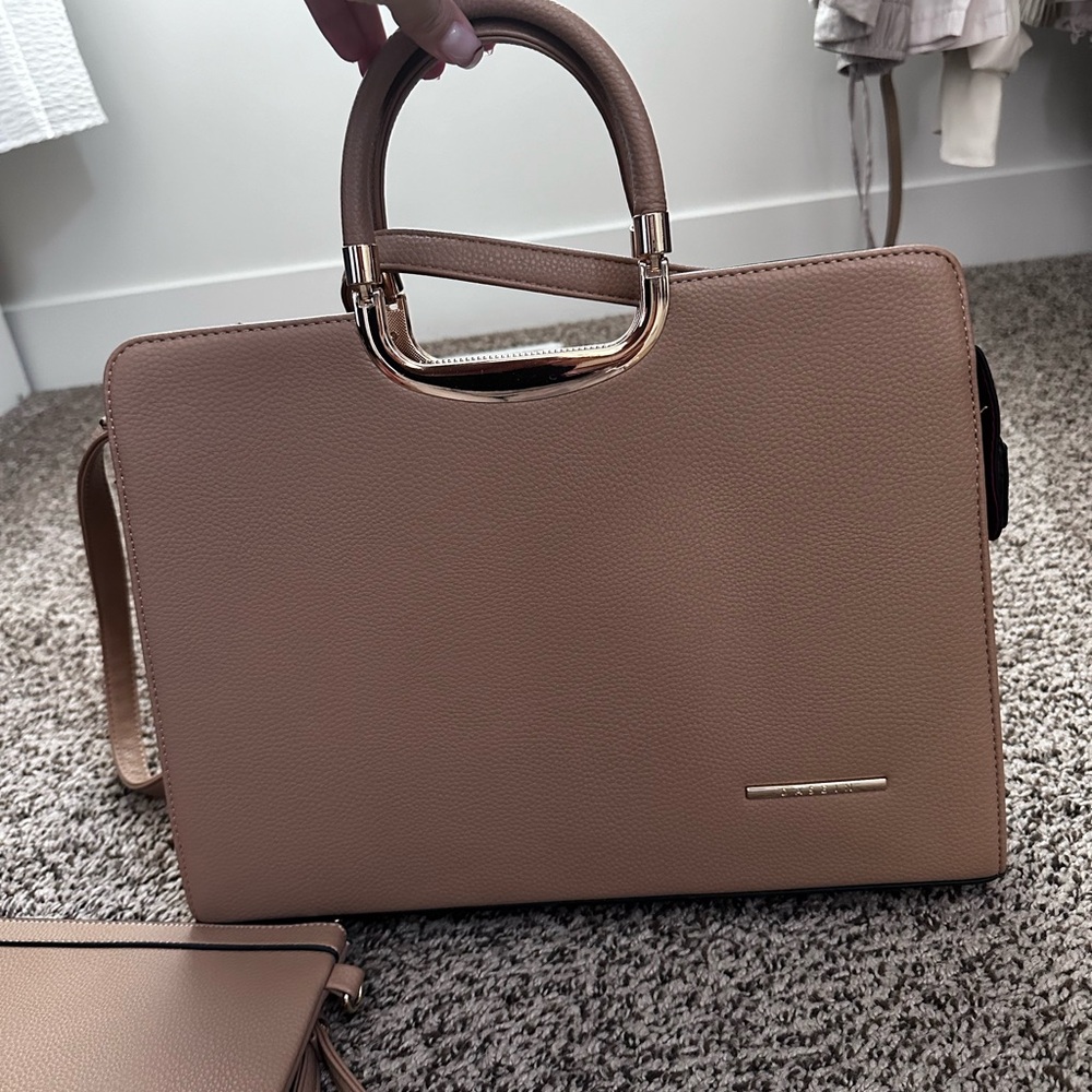 Beige handbag - Picture 2 of 2